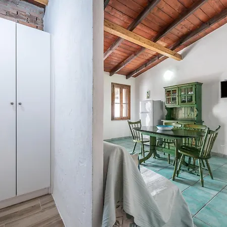 Apartment Apt Andrea E Susy 4 *